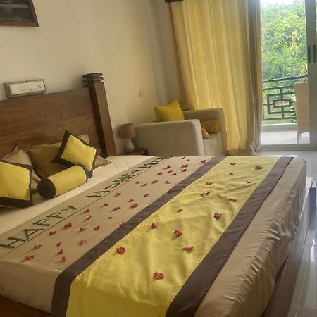 Kandy Rivers Edge Nature Resort Екстериор снимка